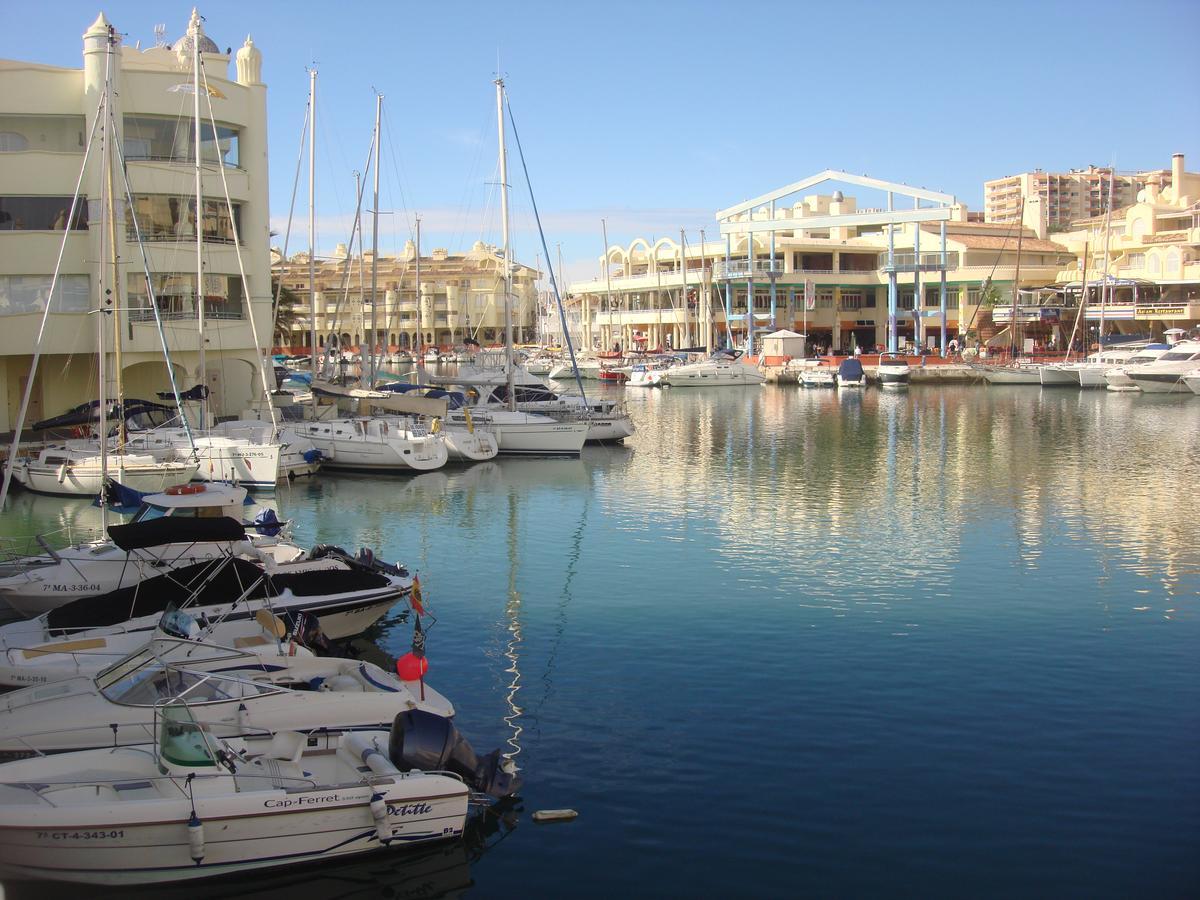 Apartamento Holidays On The Beach Torremolinos Ngoại thất bức ảnh